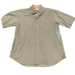 Carhartt Short Sleeve Button up Size Medium